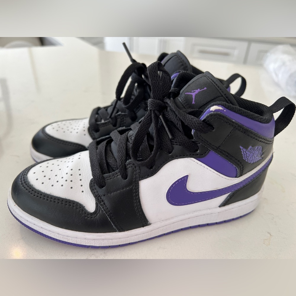 Nike Jordan Youth Sneakers